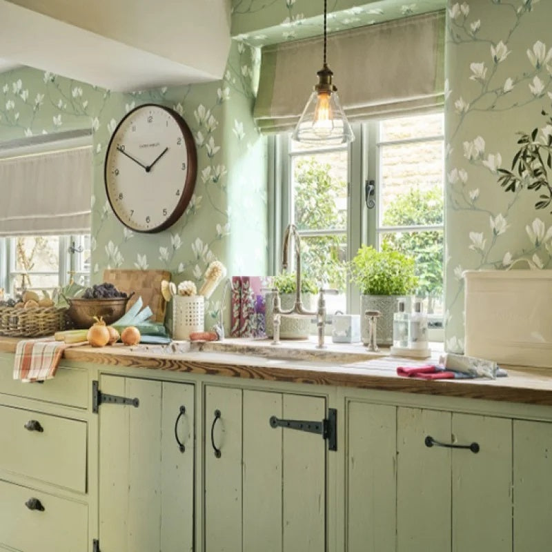 Laura Ashley Wallpaper and Paint: Our top picks to transform your Bedroom, Living Room and Kitchen!