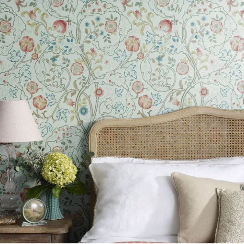 Morris & Co Mary Isobel Wallpaper